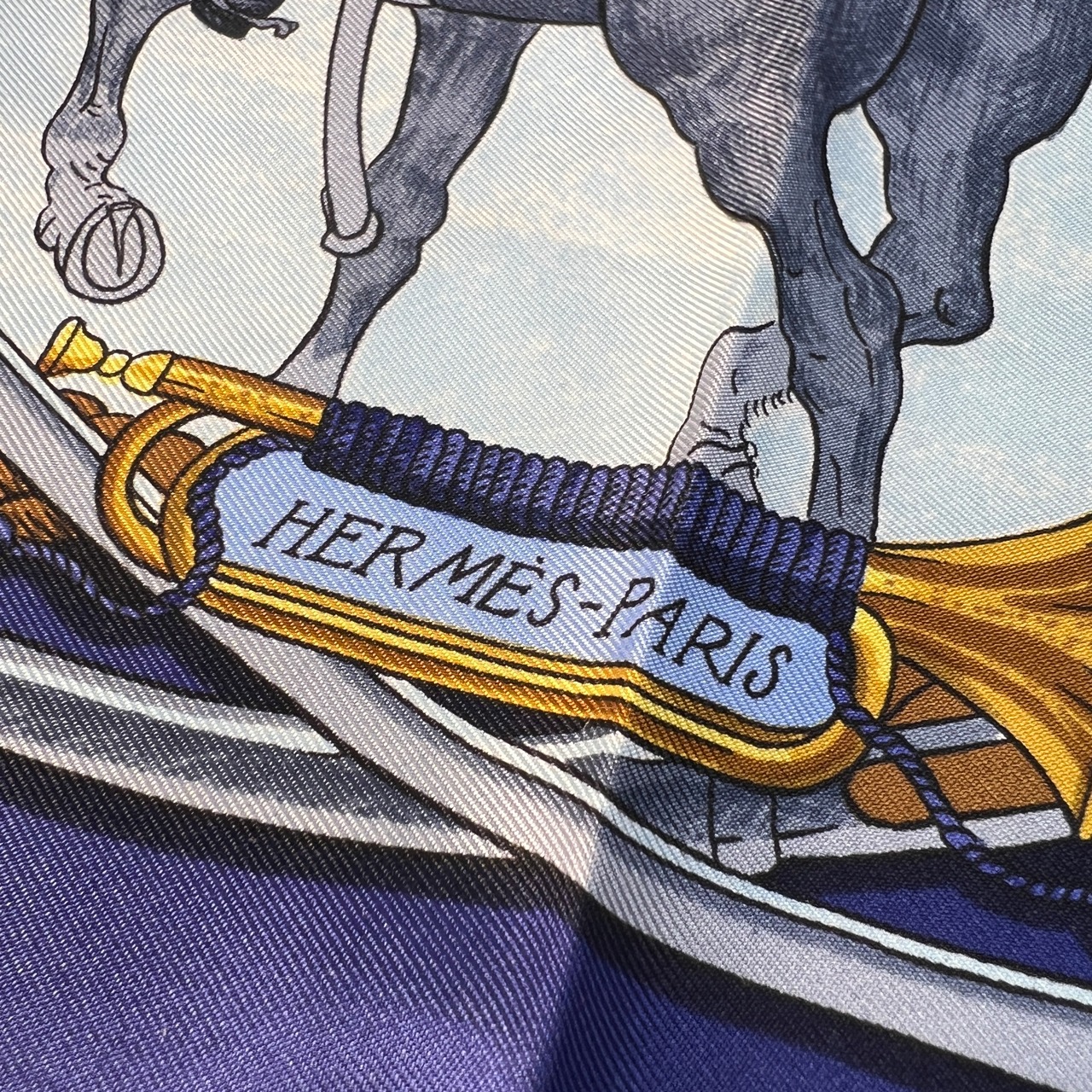 HERMES エルメス カレ９0  シルク スカーフ ブルー A-11944