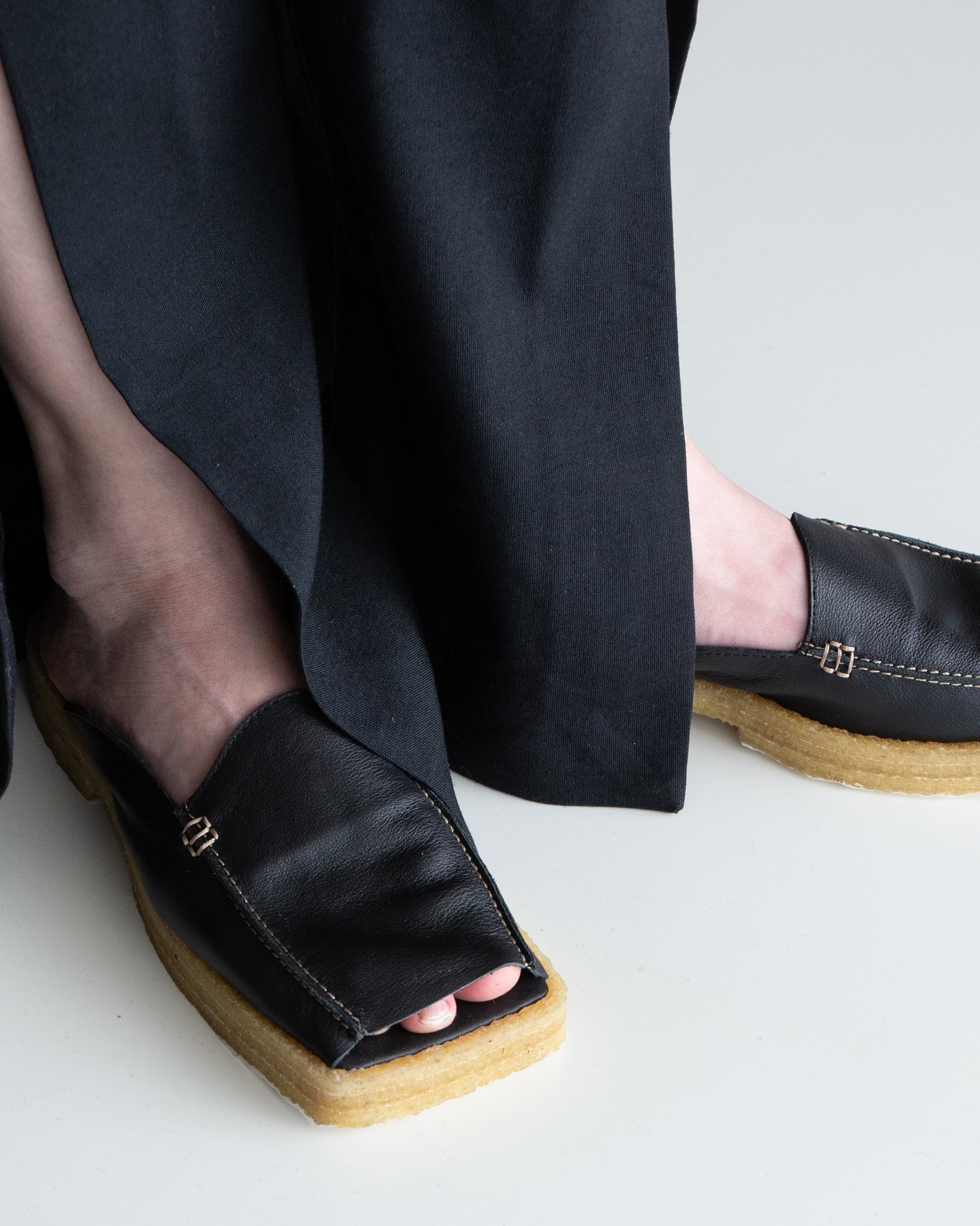 About Arianne - Gianni / crepe sole platform mules | LUIK FINN