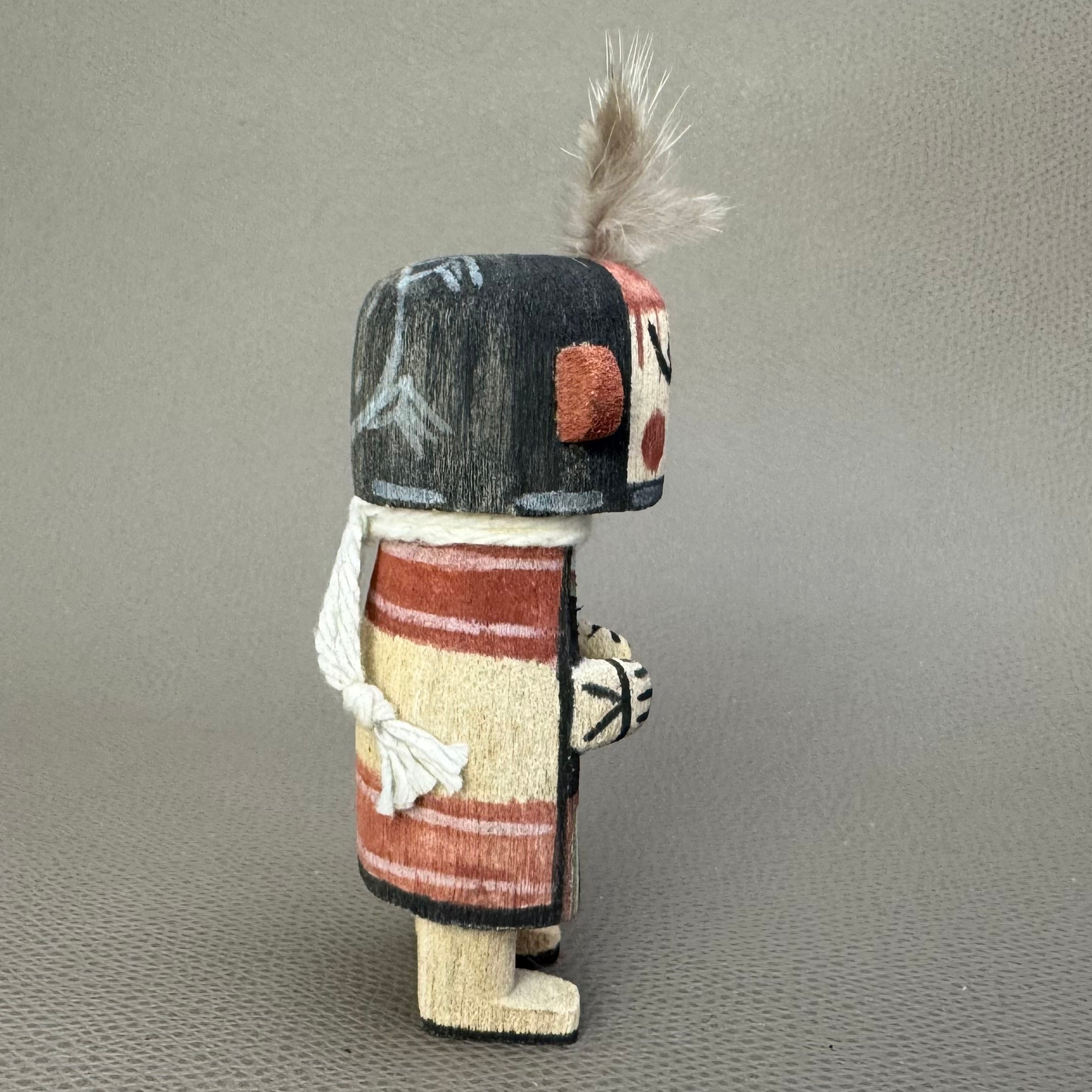 HOPI族（ホピ）アーティスト作 Grand Mother カチーナドール INDIAN