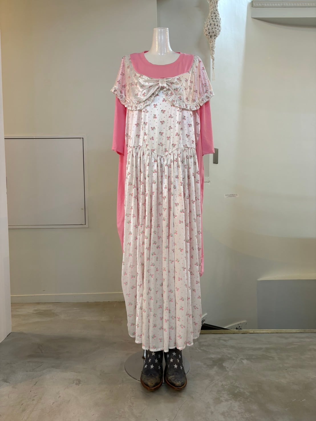 Ashley WILLIAMS t-shirt gown