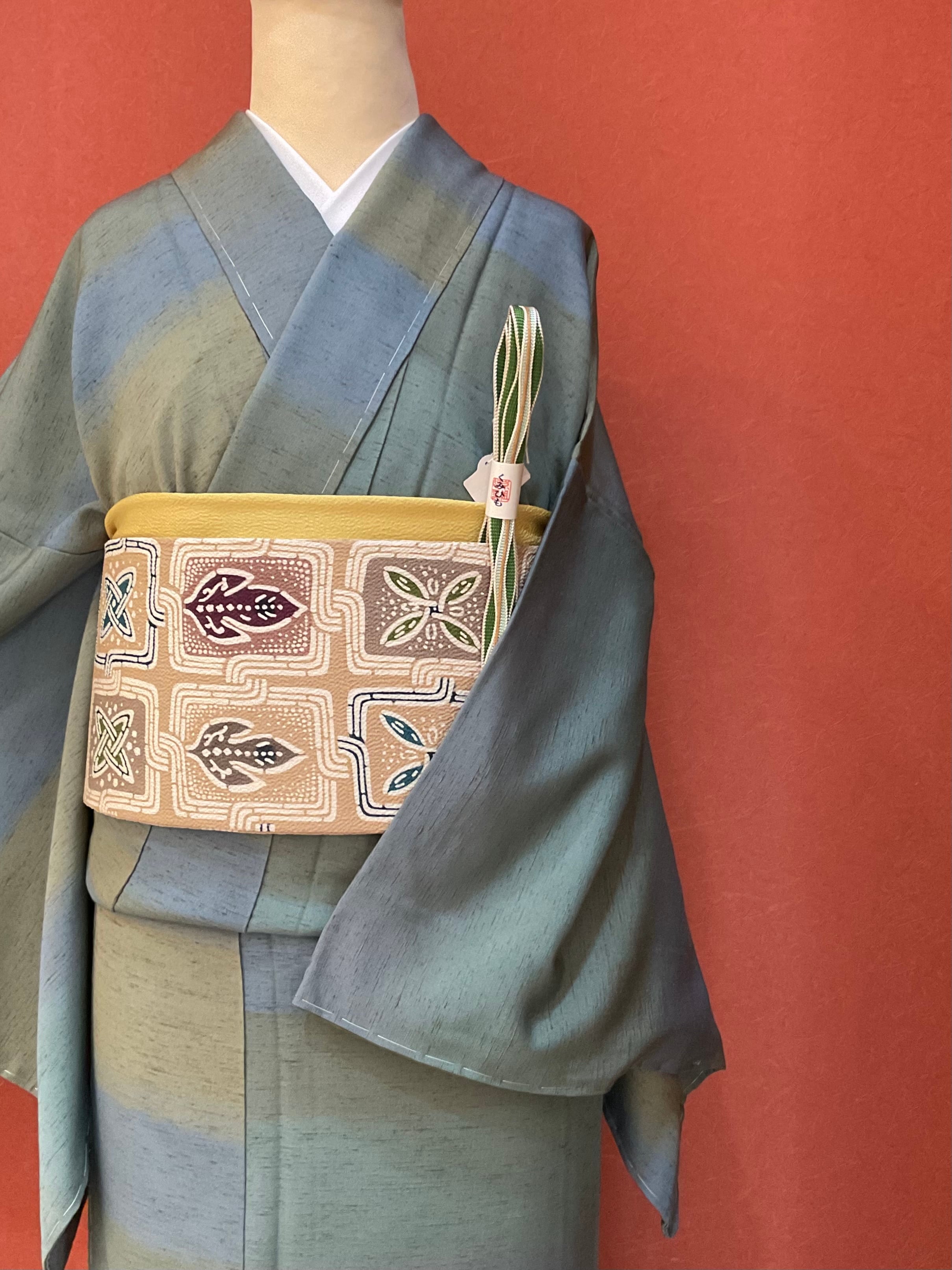 正絹　上質なち紬お着物　縞柄によろけ織　袷　裄69 正絹 上質なち紬お着物 縞柄によろけ織 袷 裄69 【公式通販】