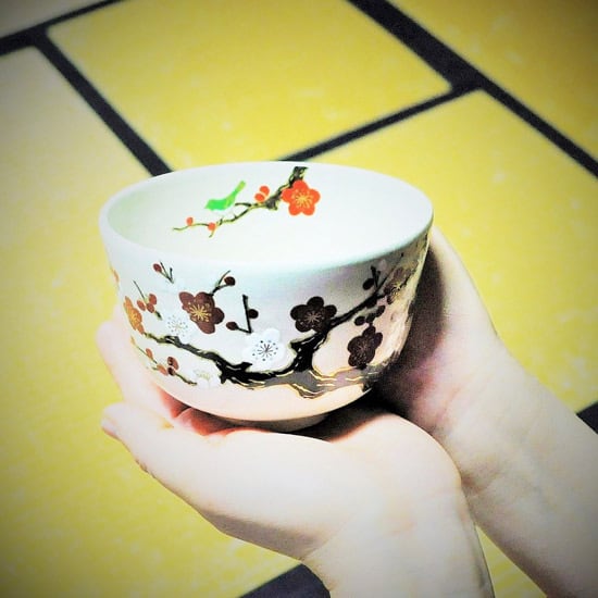 抹茶碗 色絵 紅白梅にうぐいす | 京焼窯元 橋本城岳