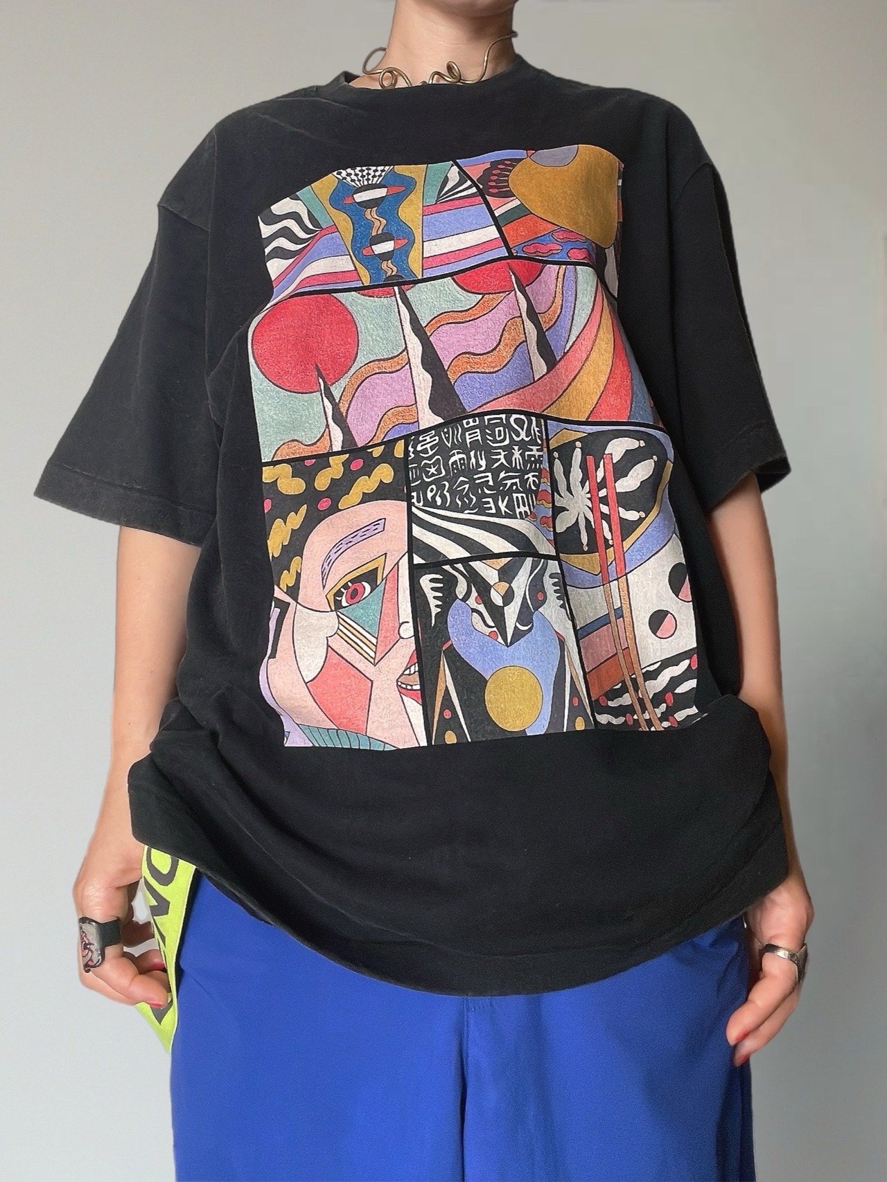 COMIC T-shirt