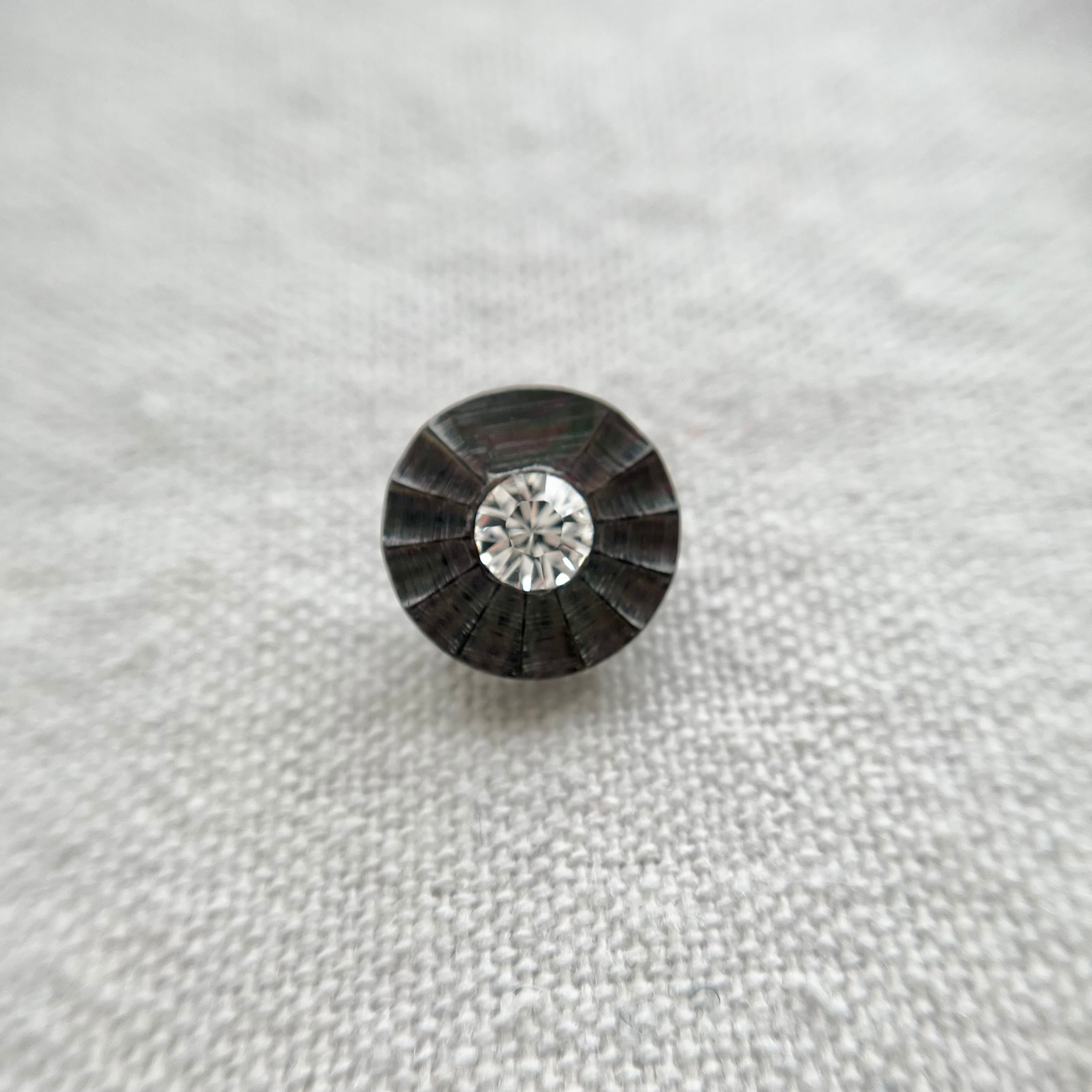 1粒ラインストーン×黒蝶貝フラワー 13㎜