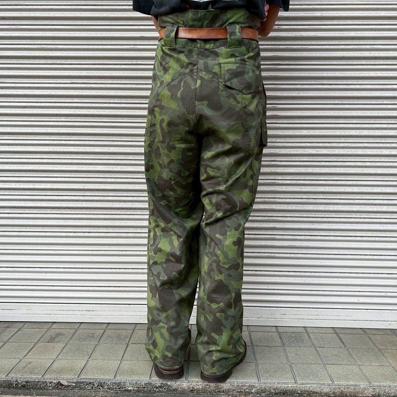 希少 00s エストニア軍 実物 フィールドパンツ カーゴパンツ 迷彩