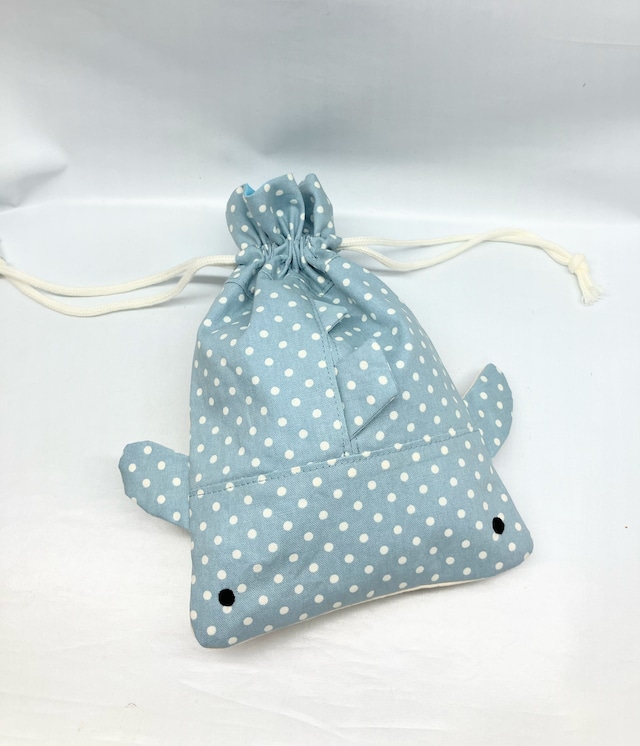 ジンベエザメ　巾着袋　給食袋｜とりさん工房ーかわいいハンドメイドポーチ