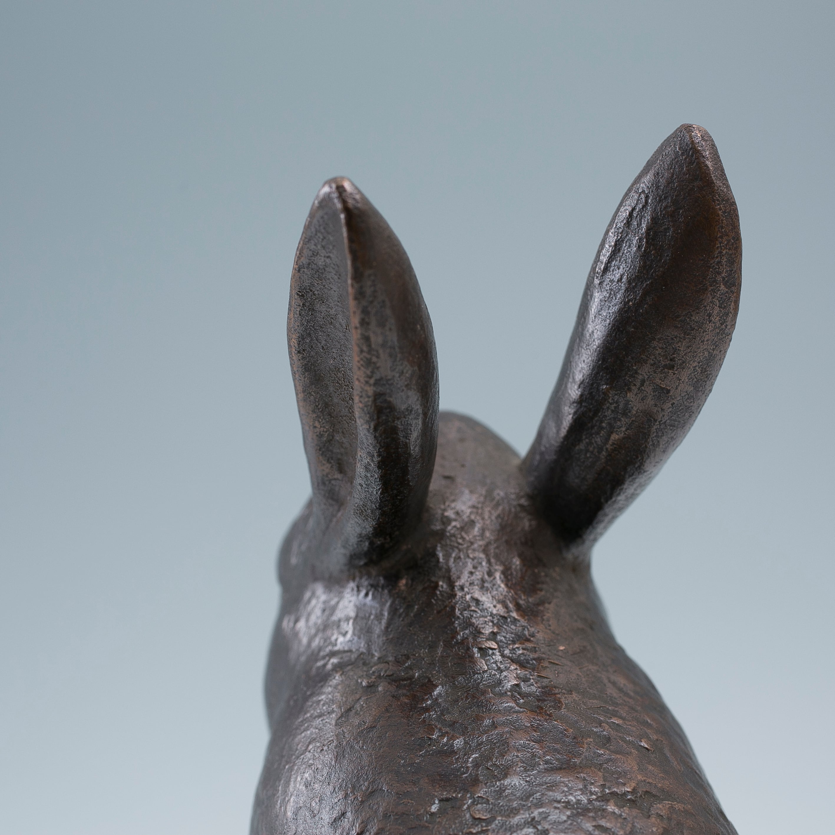 兎 うさぎ 銅 置物 荒居徳亮 ブロンズ オブジェ 1963年 昭和38年 共箱