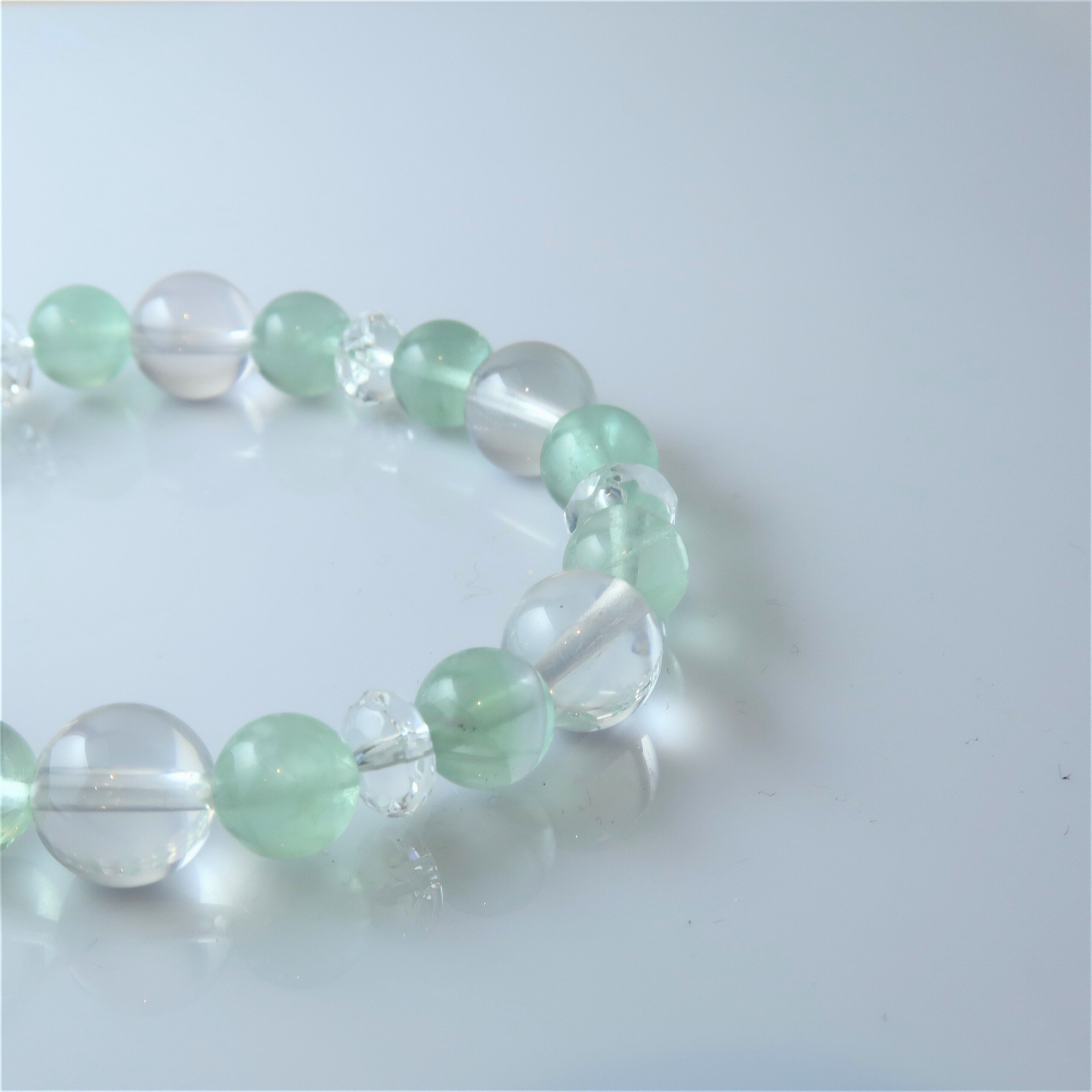 金運爆上げ　クリスタル勾玉　神田明神　パワーブレスレット 金運爆上げ クリスタル勾玉 神田明神 パワーブレスレット