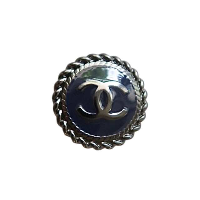 【VINTAGE CHANEL BUTTON】メタルチェーンフレーム ネイビーボタン 16mm C-26033