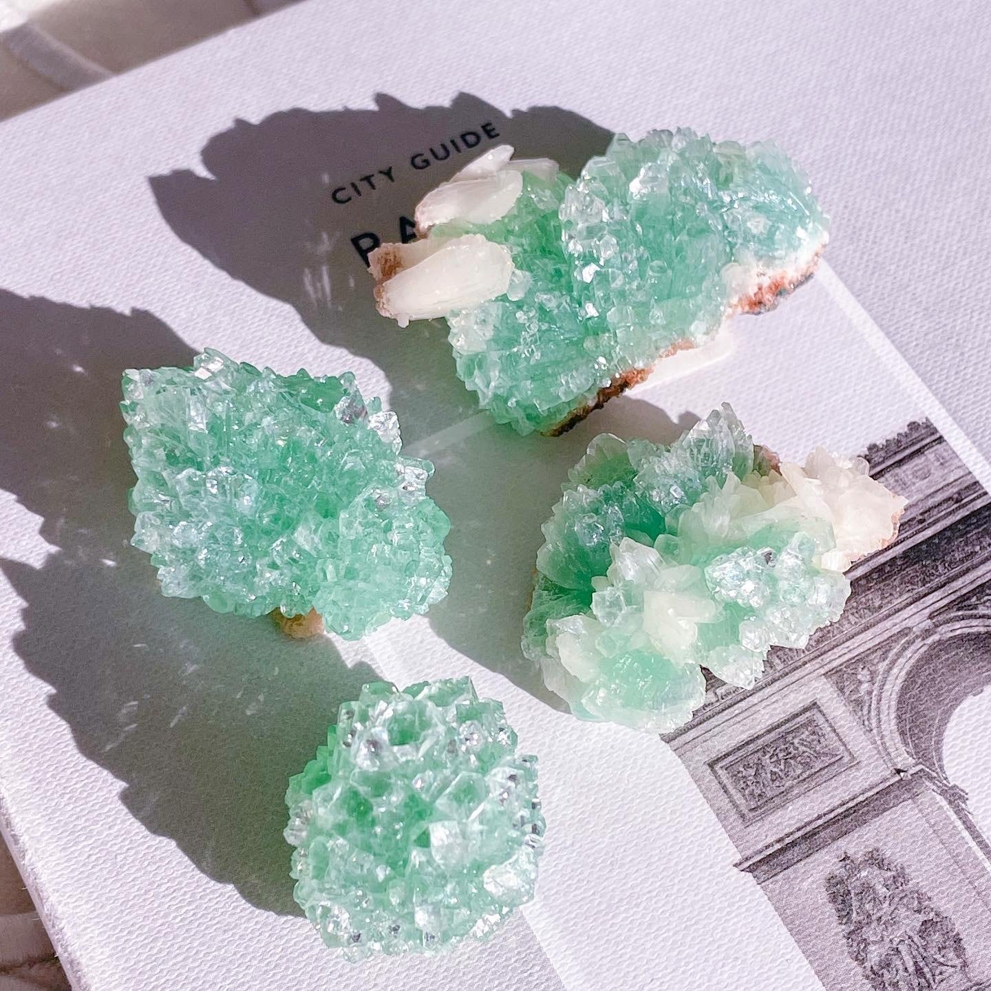 Flower Green Apophyllite 7 ✧ フラワーグリーンアポフィライト