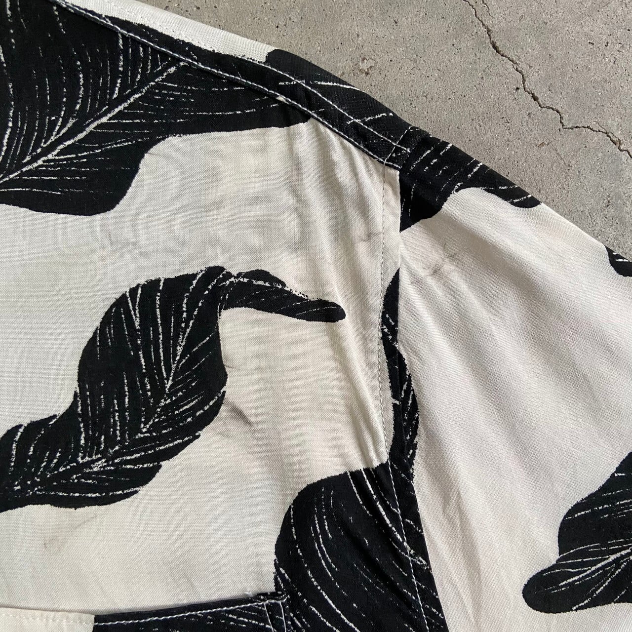 COTTON ON GARMENTS リーフ柄 総柄 半袖 総柄シャツ メンズL 古着