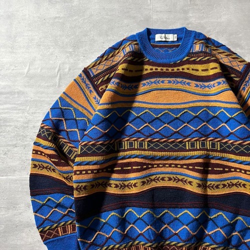 unknown / multi color 3D knit size L