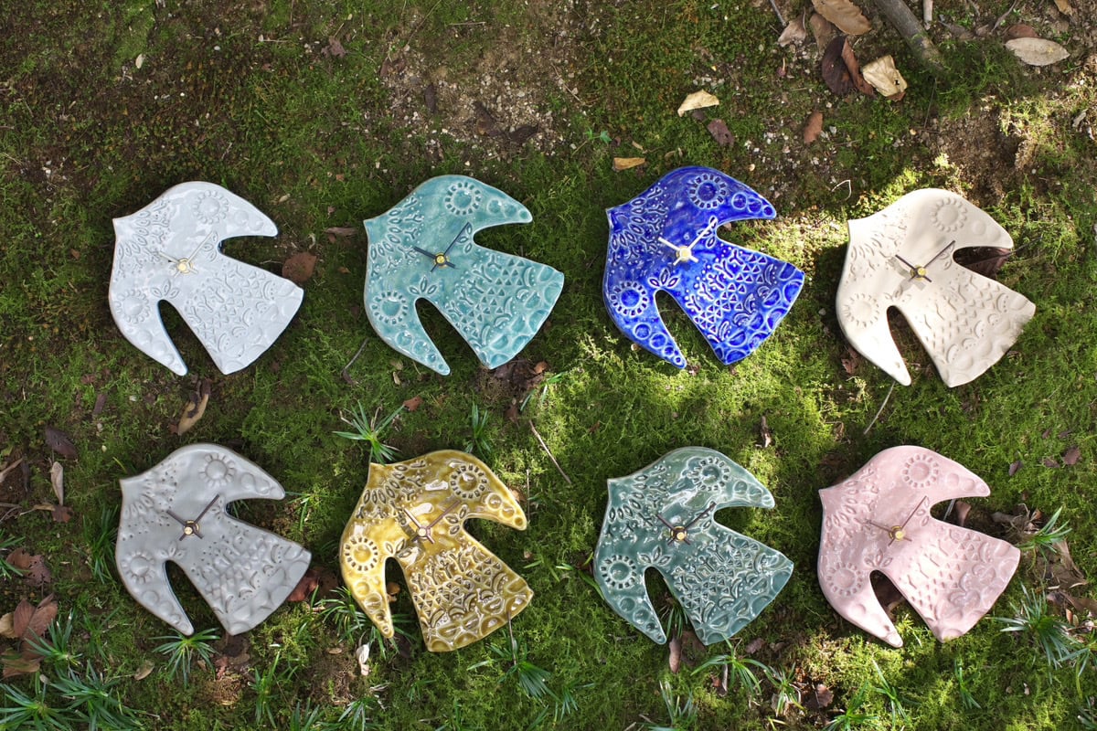 ジルスチュアート　オブジェ　ロゴ　ディスプレイ　非売品　レア　ノベルティ　グッズ happy bird clock ターコイズ | 【公式】SUGY JAPAN | タイルを使った