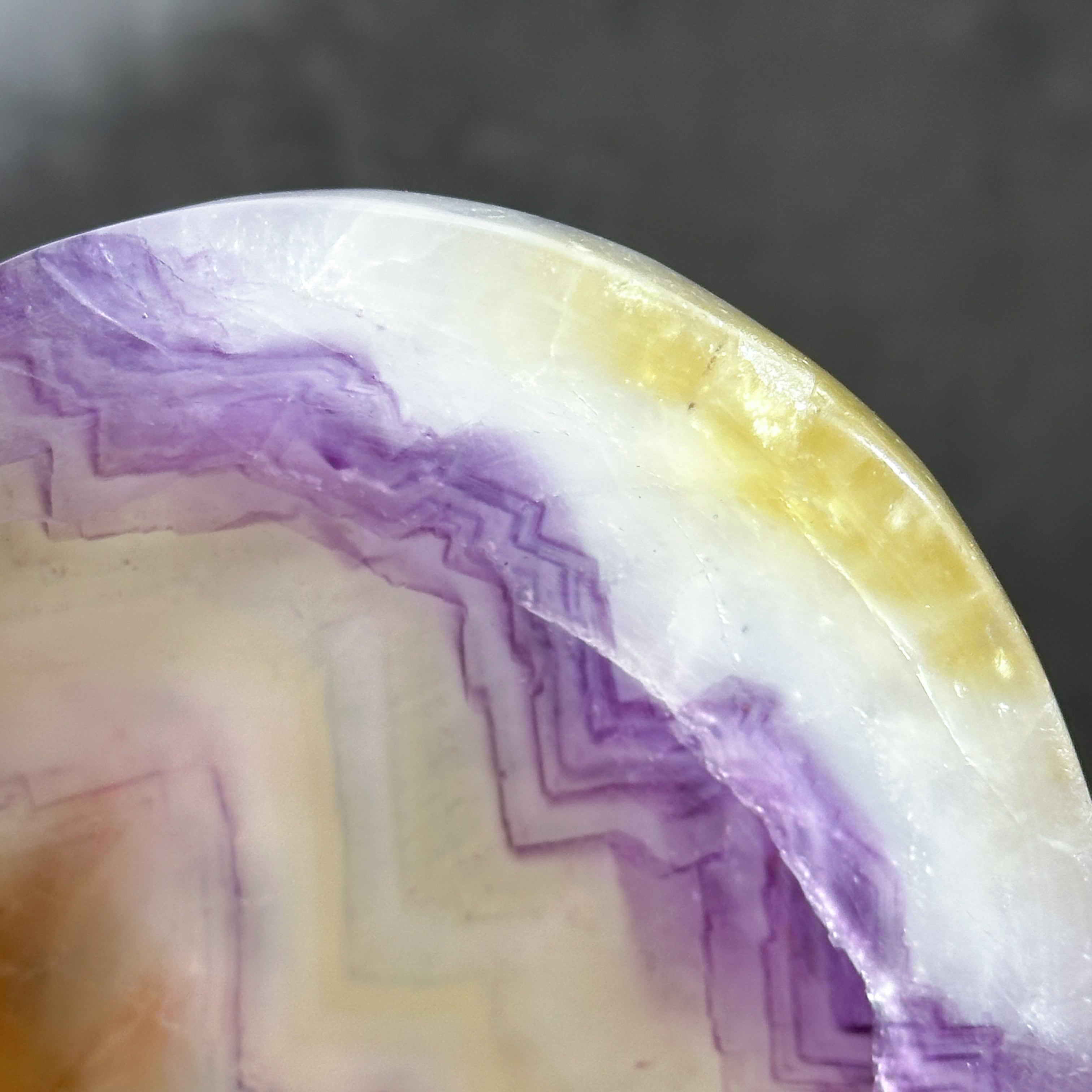 レインボーフローライトのうつわ03◇ RainbowFluorite ◇天然石・鉱物