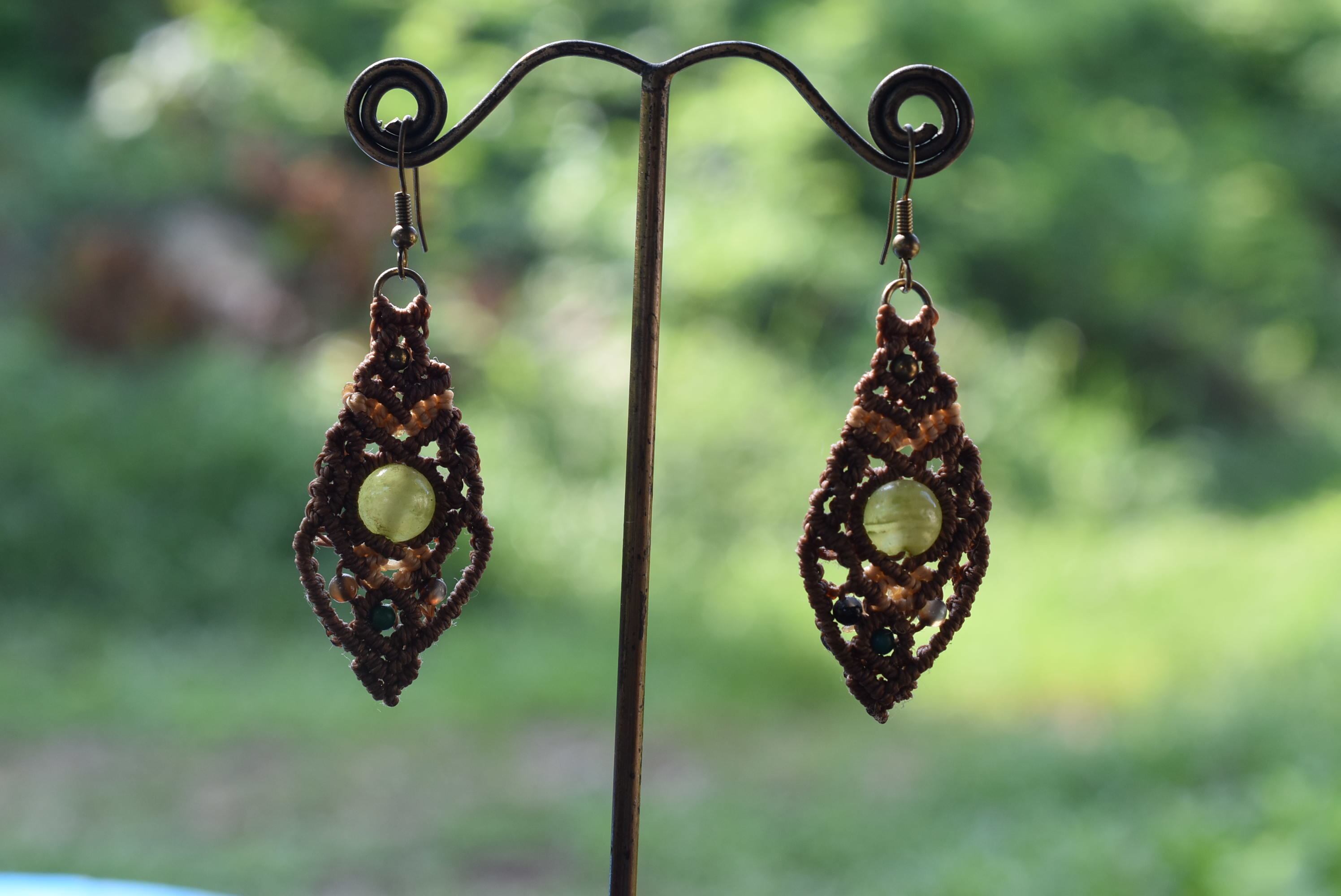 アラゴナイト マクラメピアス | Funky garuda(ファンキー・ガルーダ