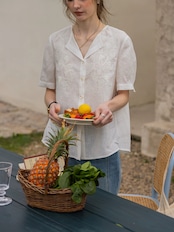 Blanc Vine Embroidery Linen Blouse F0772