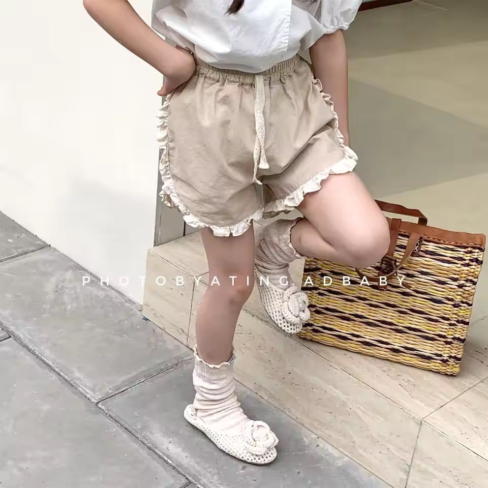 フリルショートパンツ