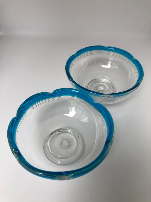 ヴィンテージガラス　ブルーライン　小鉢　1つ