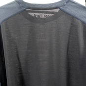 バックメッシュ・速乾メリノウール・ロングスリーブTシャツ（登山用ベースレイヤー）