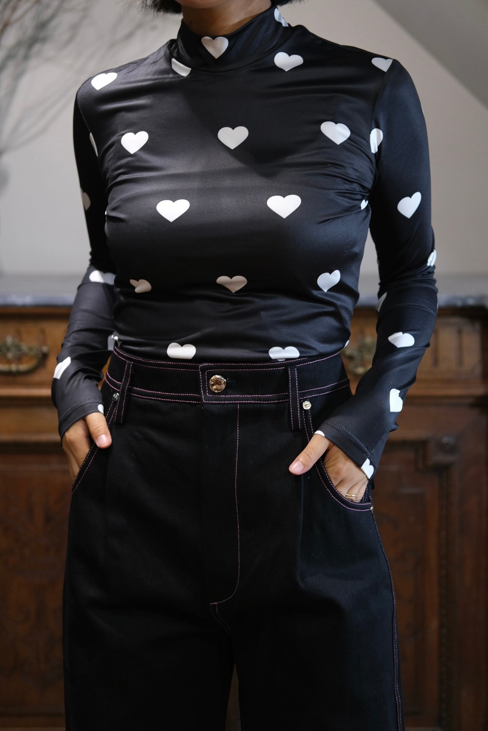 VIVIANO】Elastic Top - black×white - | loop