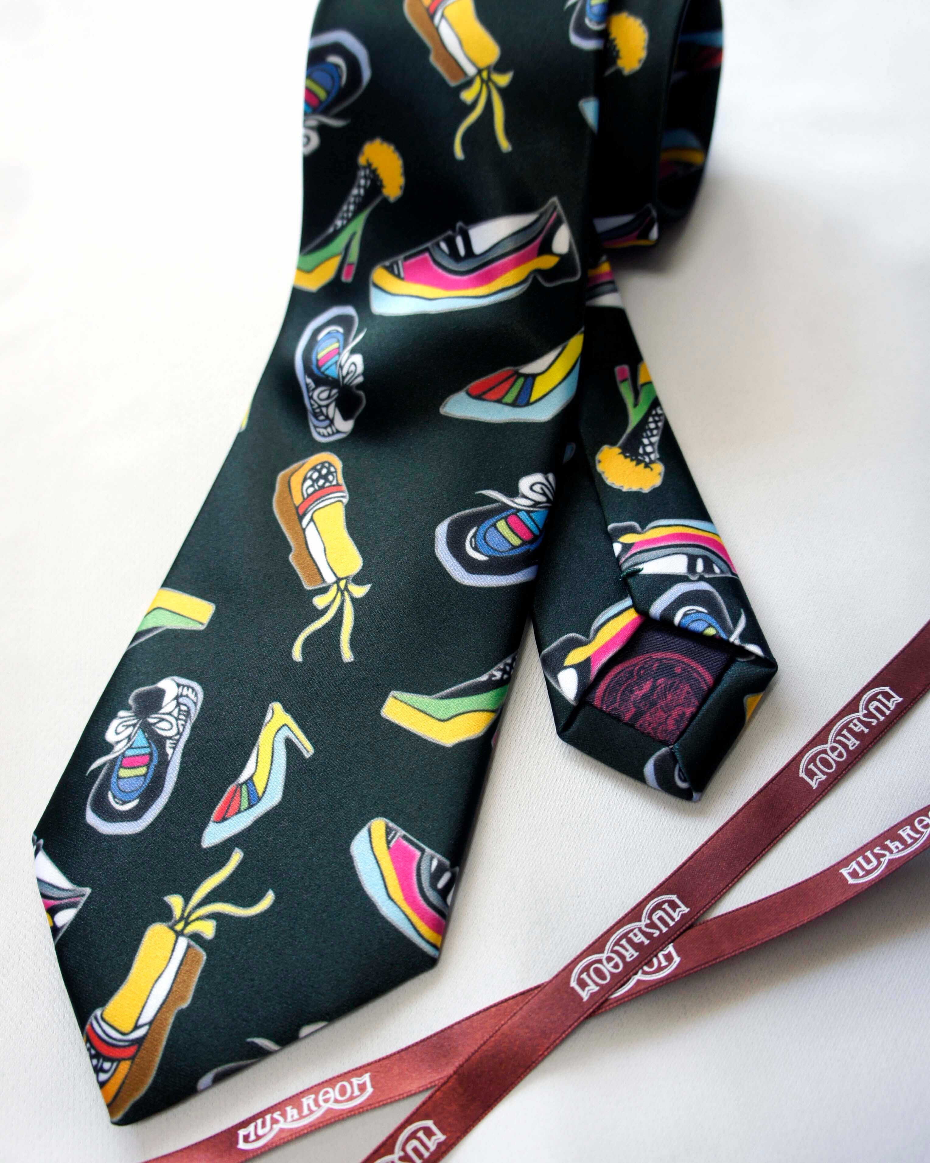 mushroomネクタイ【一点物】【個性派】【ブラック/靴】