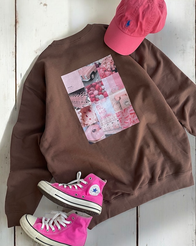 【calm original】pink-a-boo logo sweat shirt <chocolate>