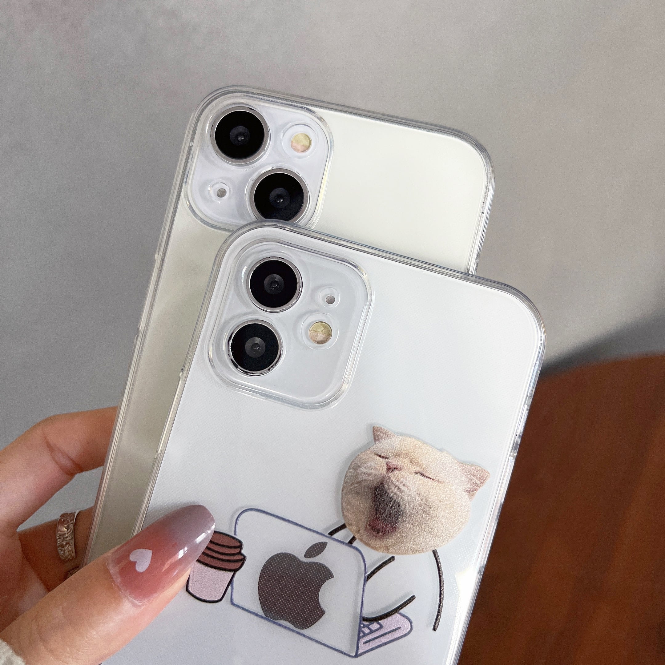 アクビちゃん iPhone11ケースキャラデコ