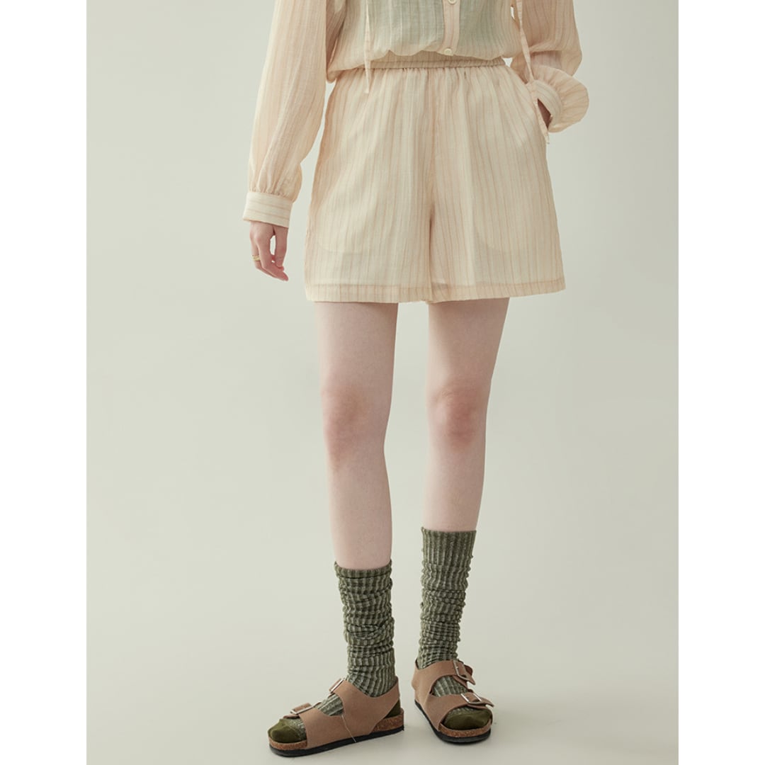 loose fitting breathable shorts