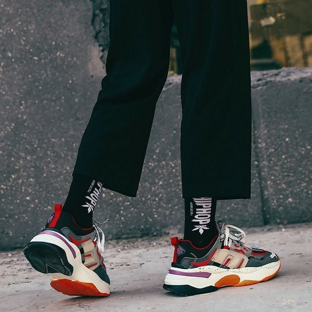 Puma ゴルフシューズ ホワイト/レッド 27.5cm 予約販売】スニーカー メンズ アグリースニーカー 厚底 靴 カラフル