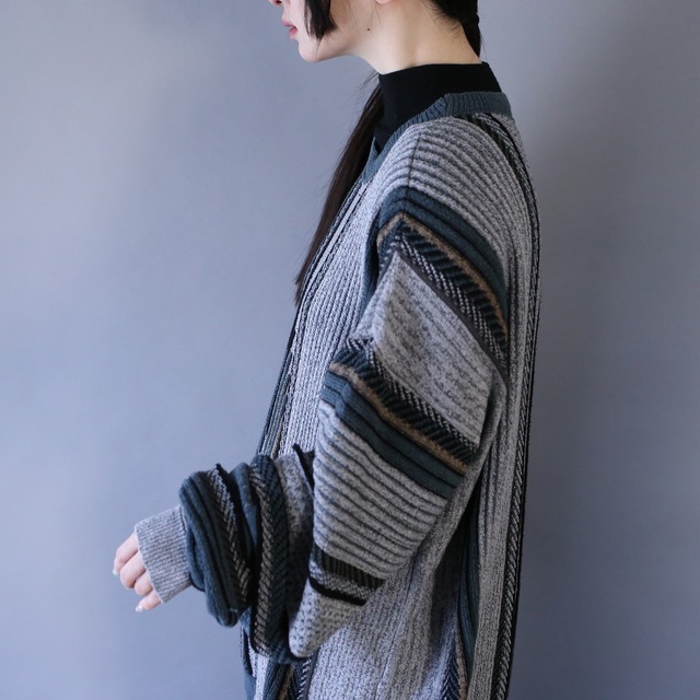 3D knitting pattern good coloring over silhouette sweater