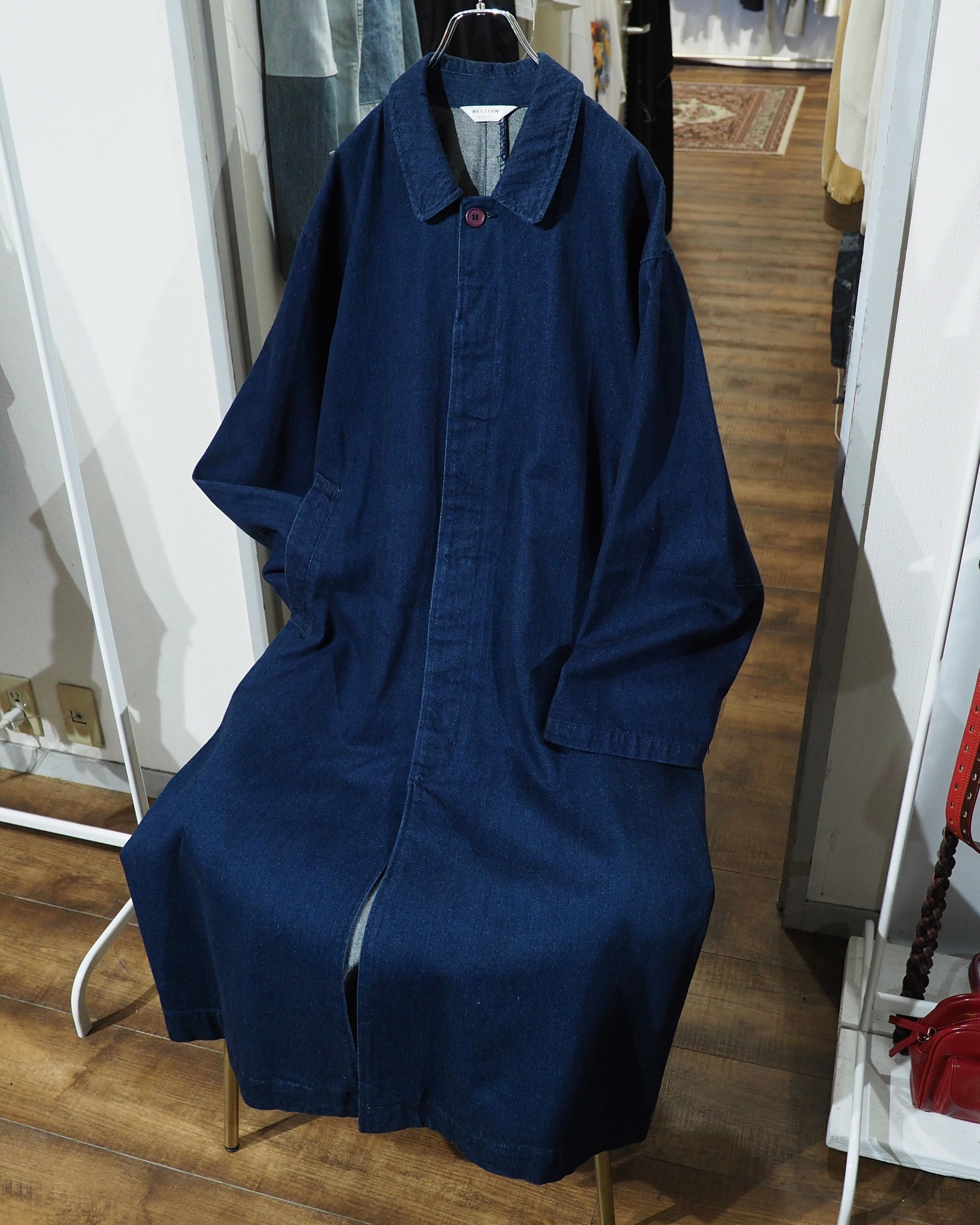 1980 - 90s ” 群青 ” Beautiful Indigo Blue Color Vintage Long Denim Coat