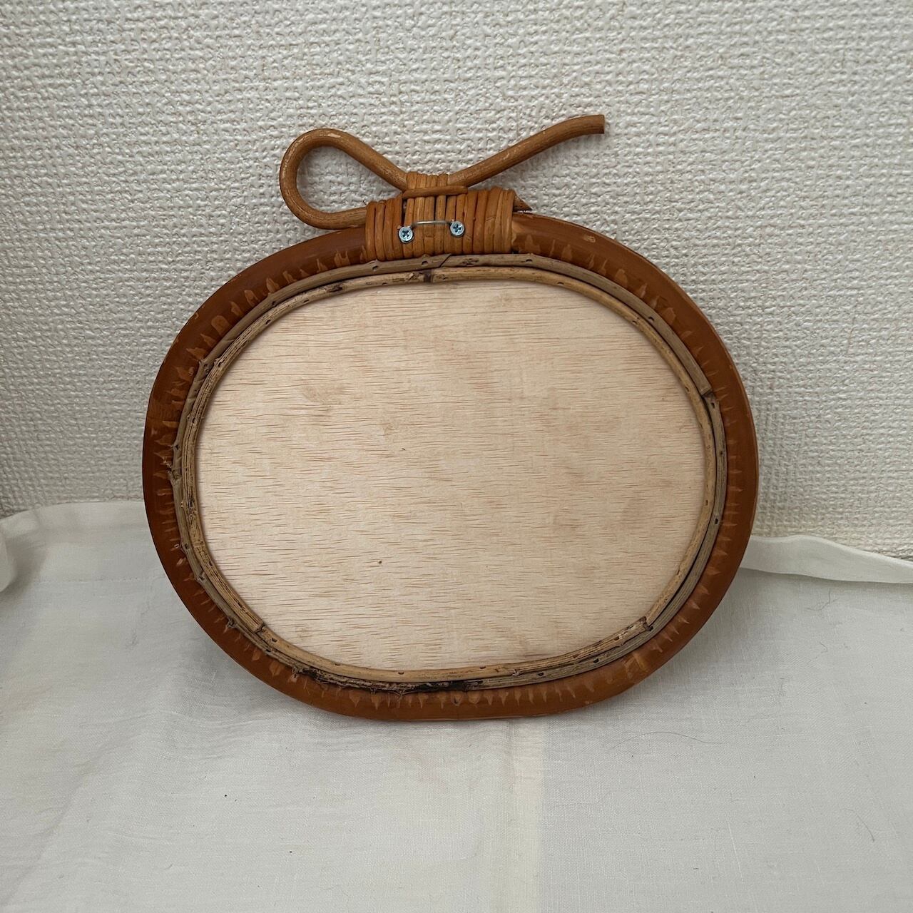 ラタンの鏡 りんご | ひなぎく