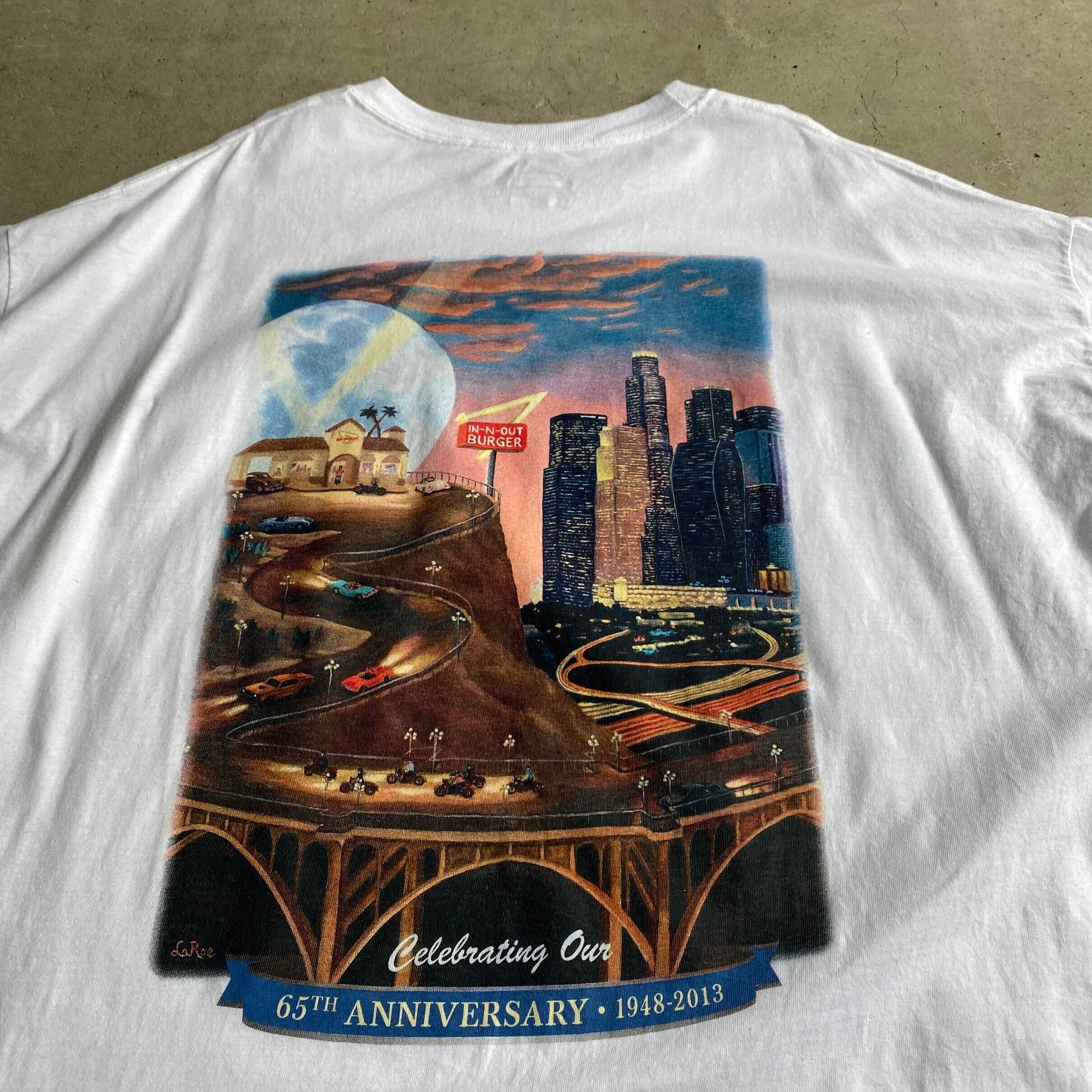 ビッグサイズ In N Out Burger イン アンド アウト バーガー 65th Anniversary 企業ロゴ アート バックプリントtシャツ メンズ2xl 古着 胸ロゴ 両面プリント ホワイト 白 Tシャツ Cave 古着屋 公式 古着通販サイト