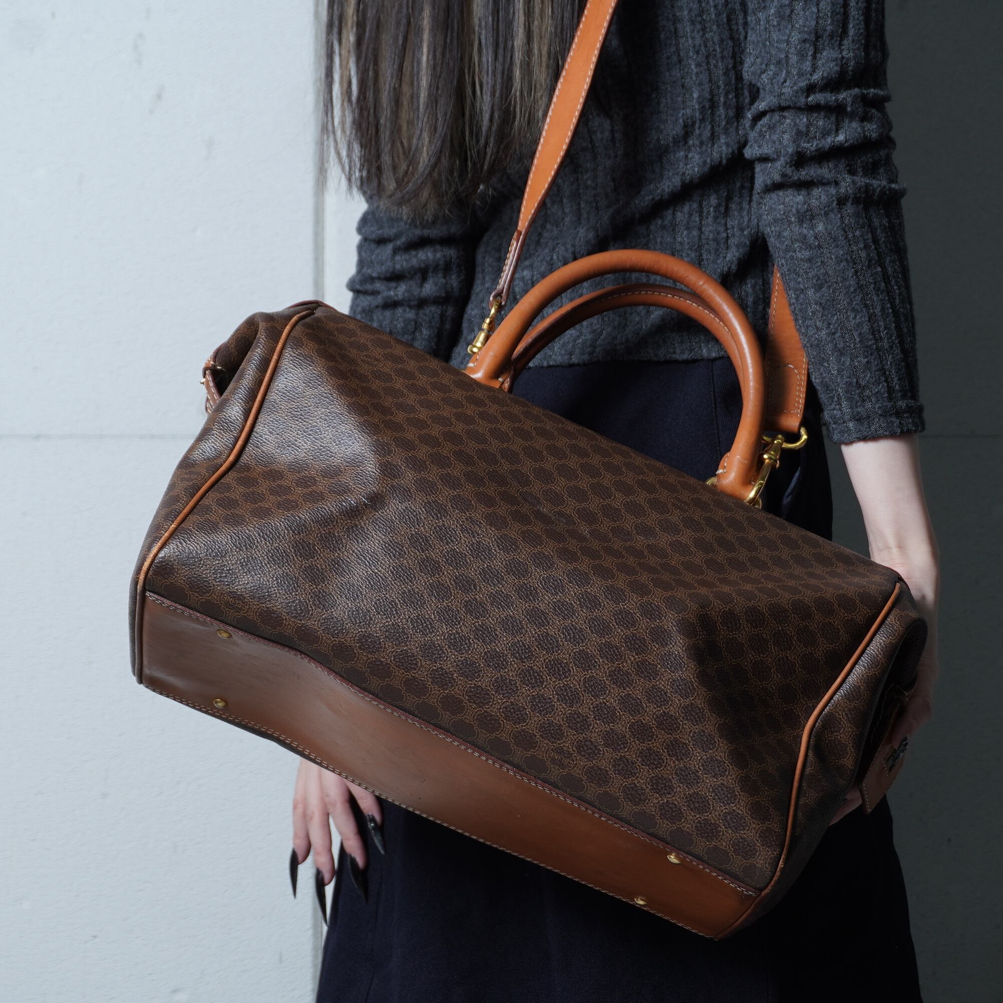 美品 CELINE セリーヌ マカダム ボストンバッグ 2way パドロック CELINE マカダム柄ブラゾン刻印バニティ2WAYバッグ