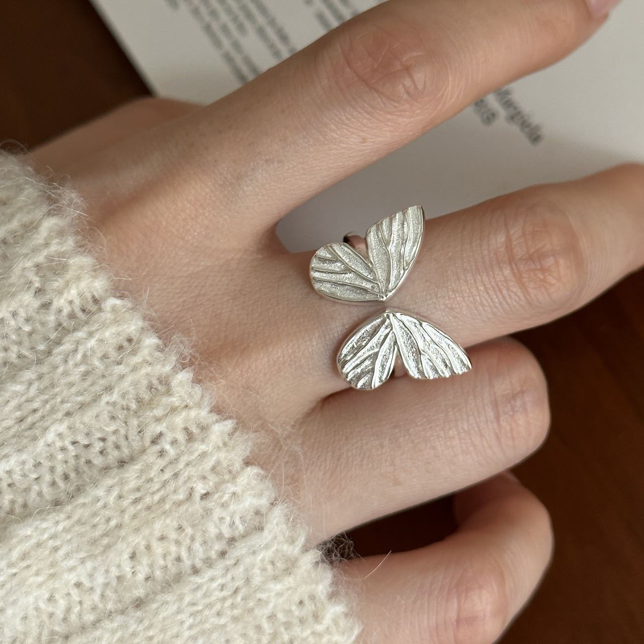 蝶モチーフ | H₂O シルバーアクセサリーのセレクトショップ