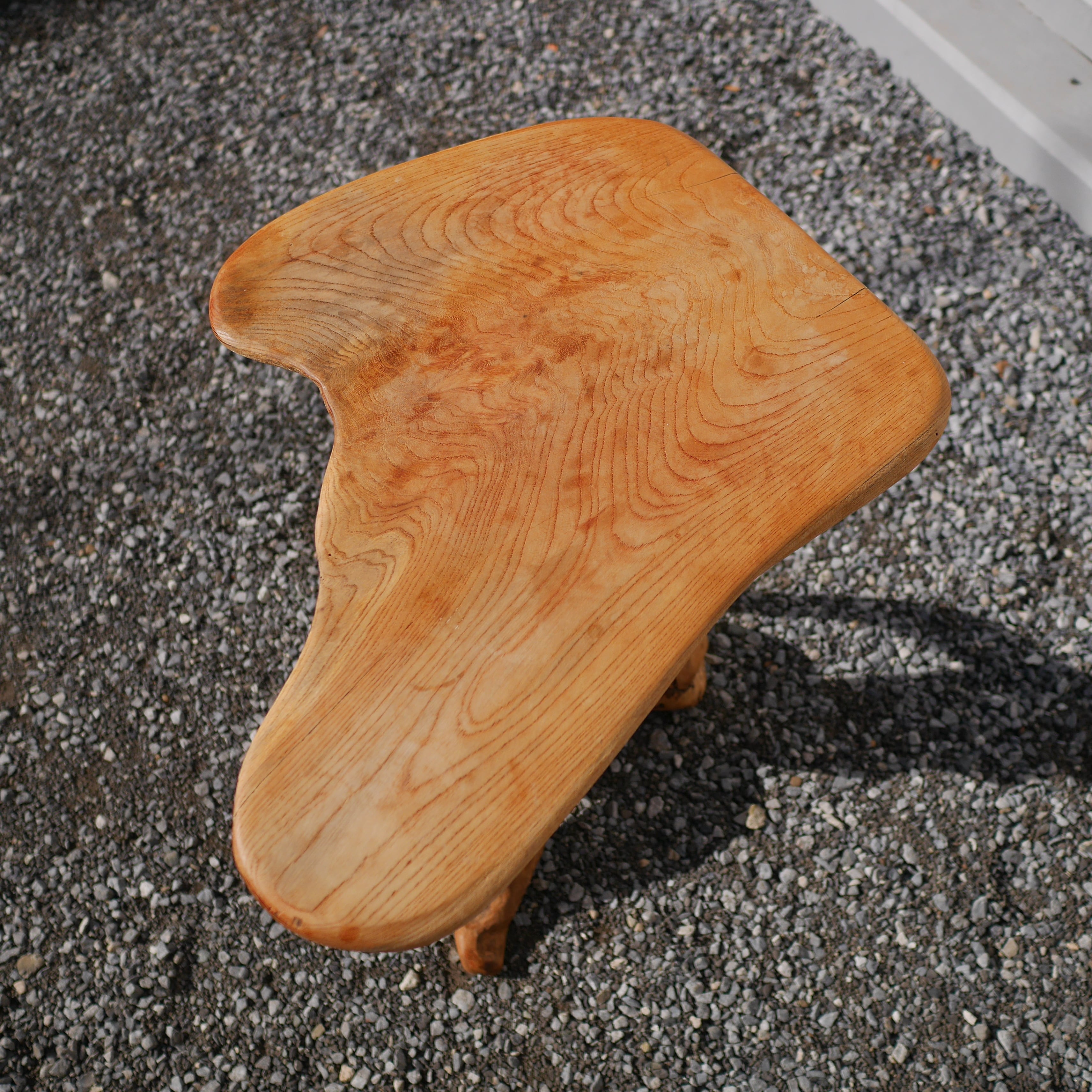 流木” サイドテーブル | トリノス-torinoth- | 新宿区神楽坂の