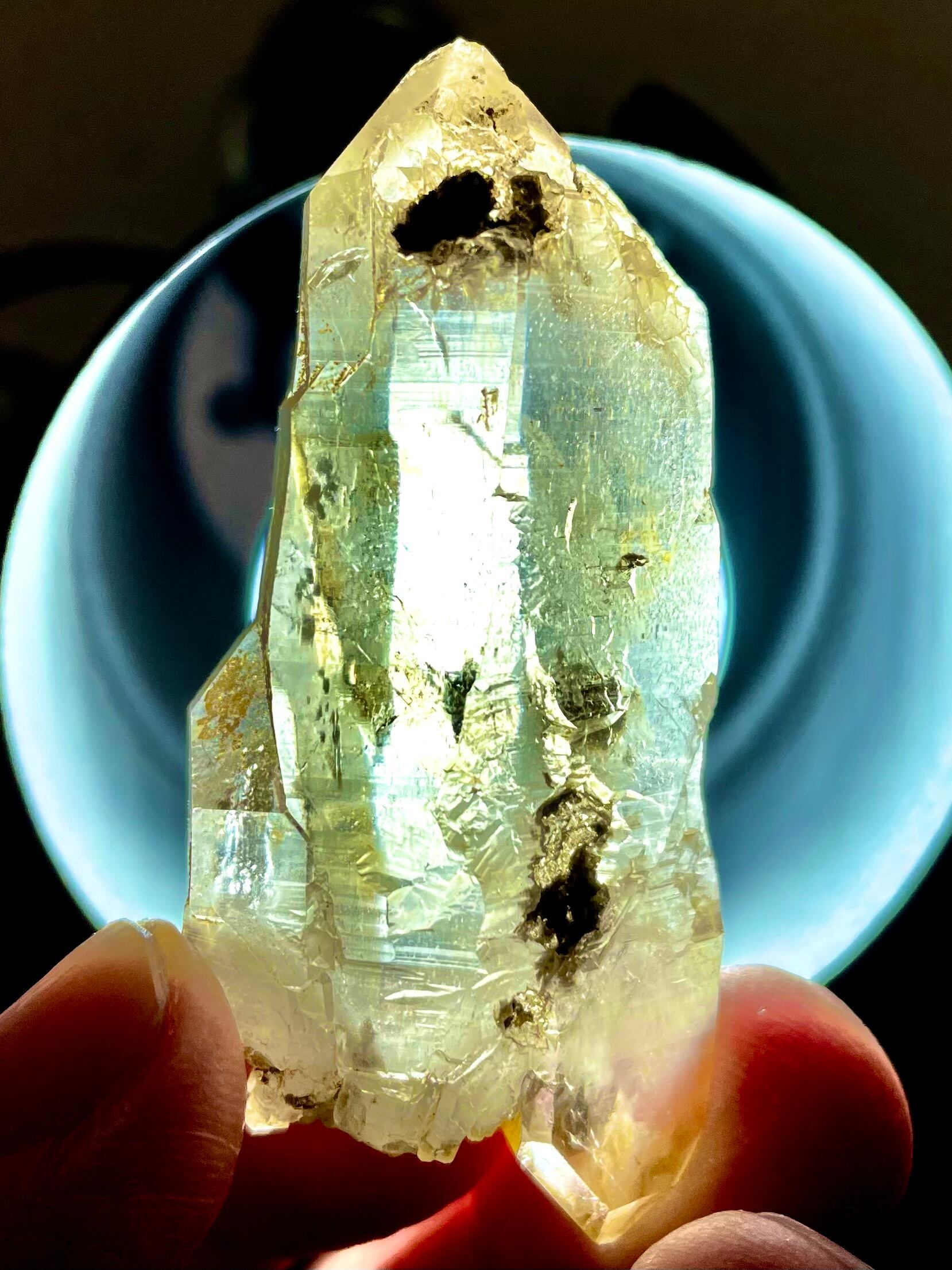 8) パキスタン産「スモーキー・クオーツ」DTセルフヒールド