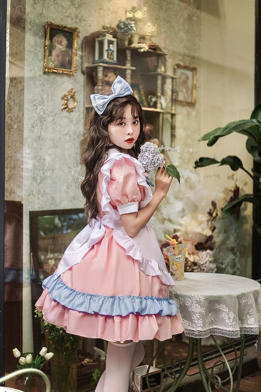 大きいサイズのエプロンメイド服ピンクブルー誘惑ロリータかわいい 