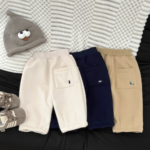 【BABY&KID】冬作刺繍ポケット付き裏ボアパンツ