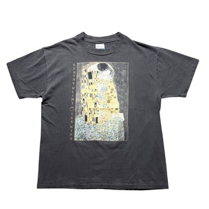 vintage 1990’s Gustav Klimt art tee “THE KISS”
