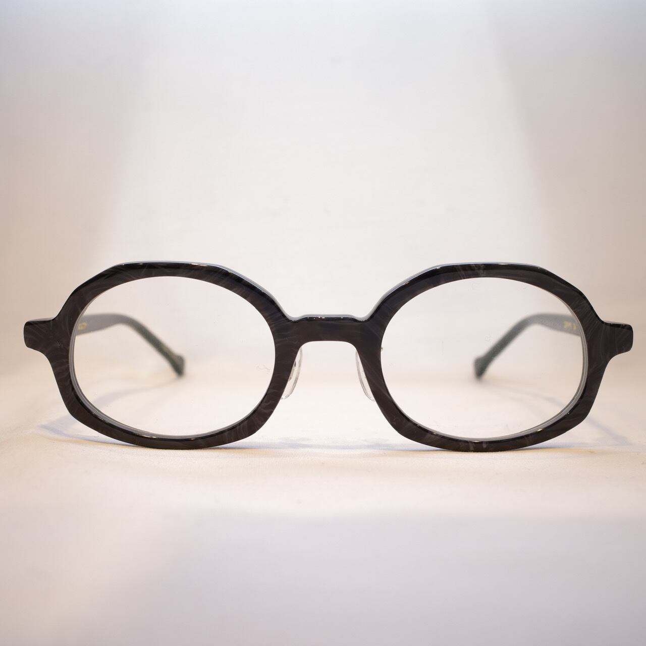 kearny(カーニー) / gravel-4 -black stone × clear lens- | Signs