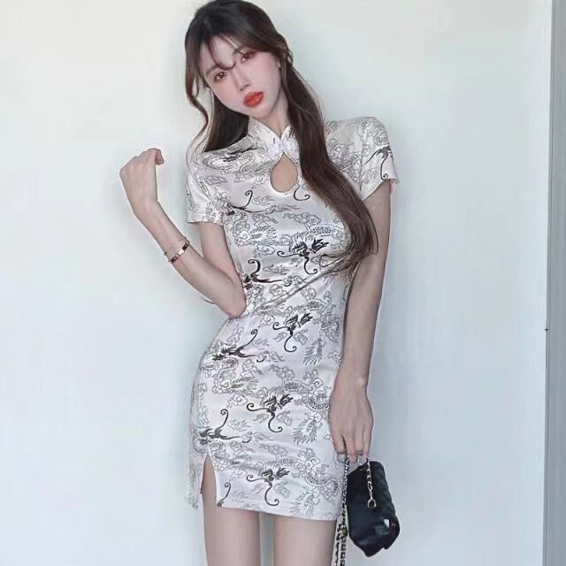 【新作】【送料無料】 2023 夏の新しい気質社交界の国民トレンドドラゴンパターン中国風改良ガールドレススリットチャイナ女性のための 024852430330