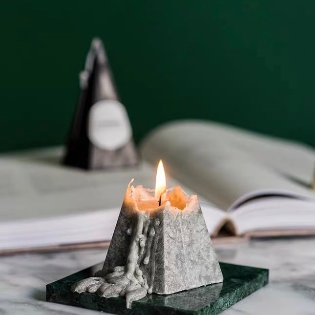 火山モチーフ アロマキャンドル 天然大理石台セット | RINOVE