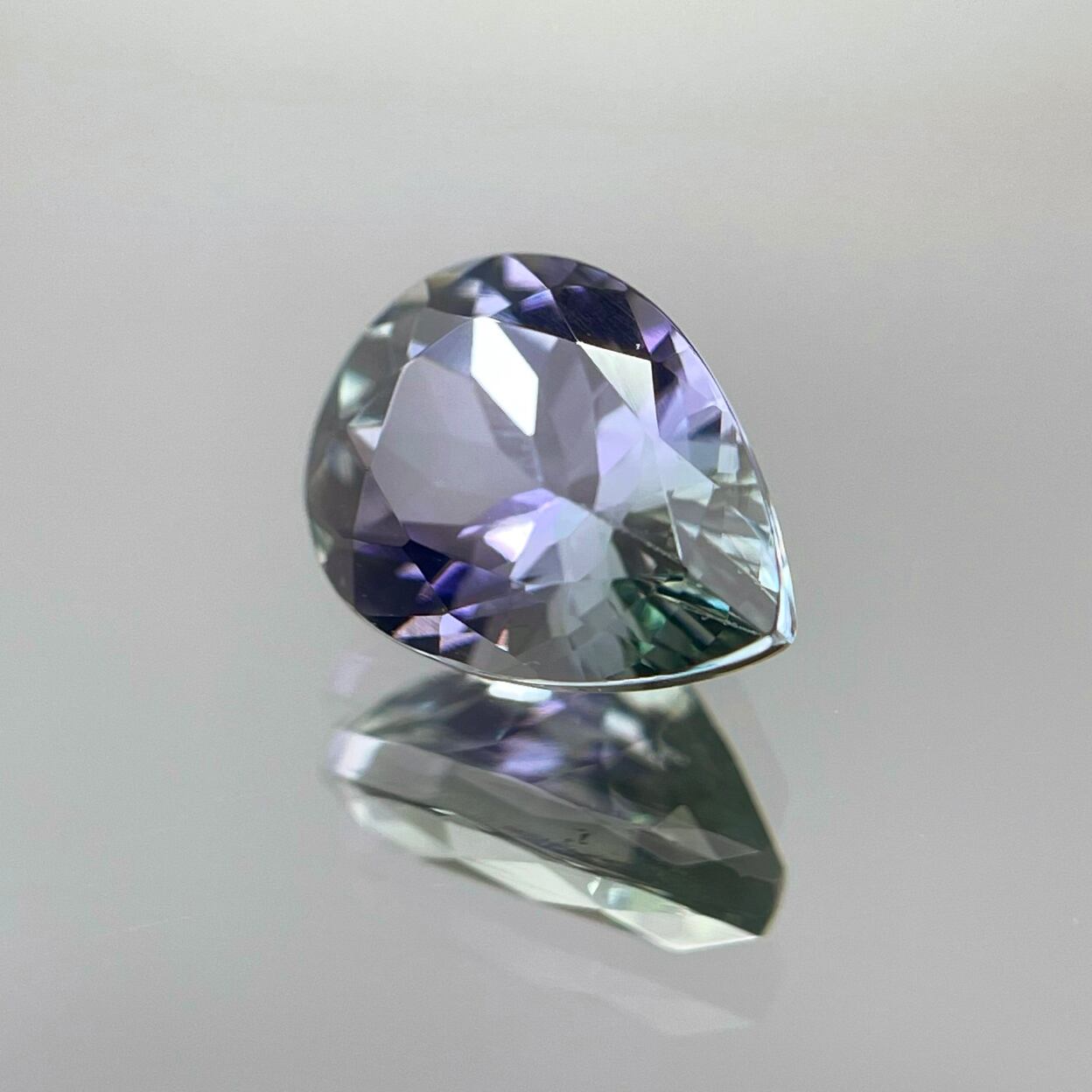 ☆バイカラータンザナイト 大粒タンブル ビーズ③(SA~SA+)