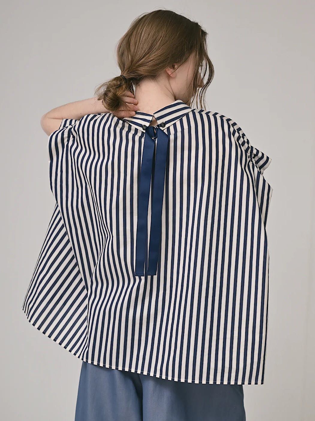 HERENCIA バックリボンストライプブラウス