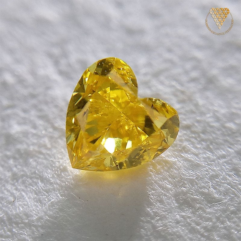 0.206 ct Fancy Vivid Orangy Yellow I1 CGL 天然 イエロー