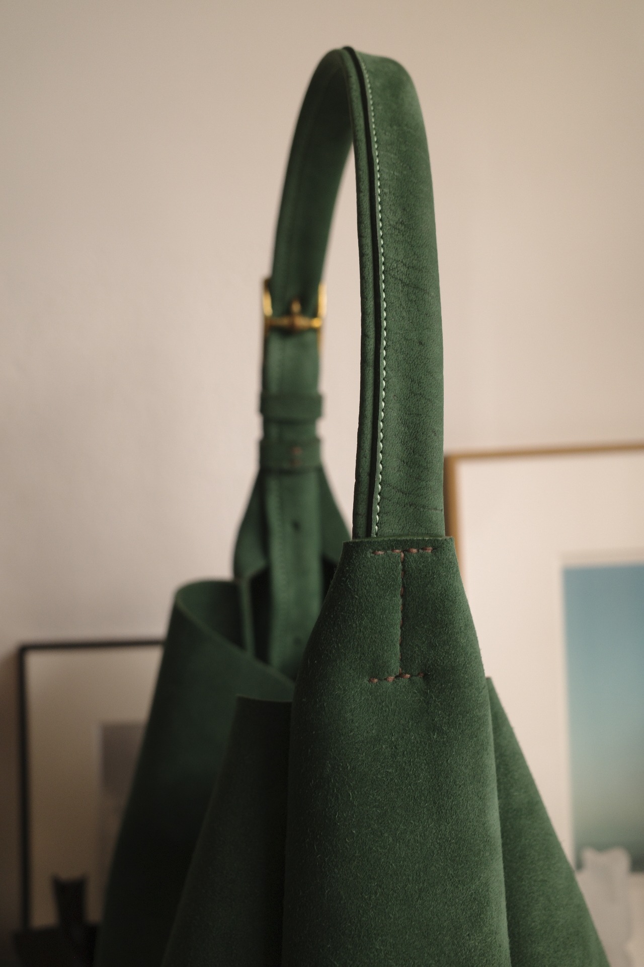 HORN-green suede-