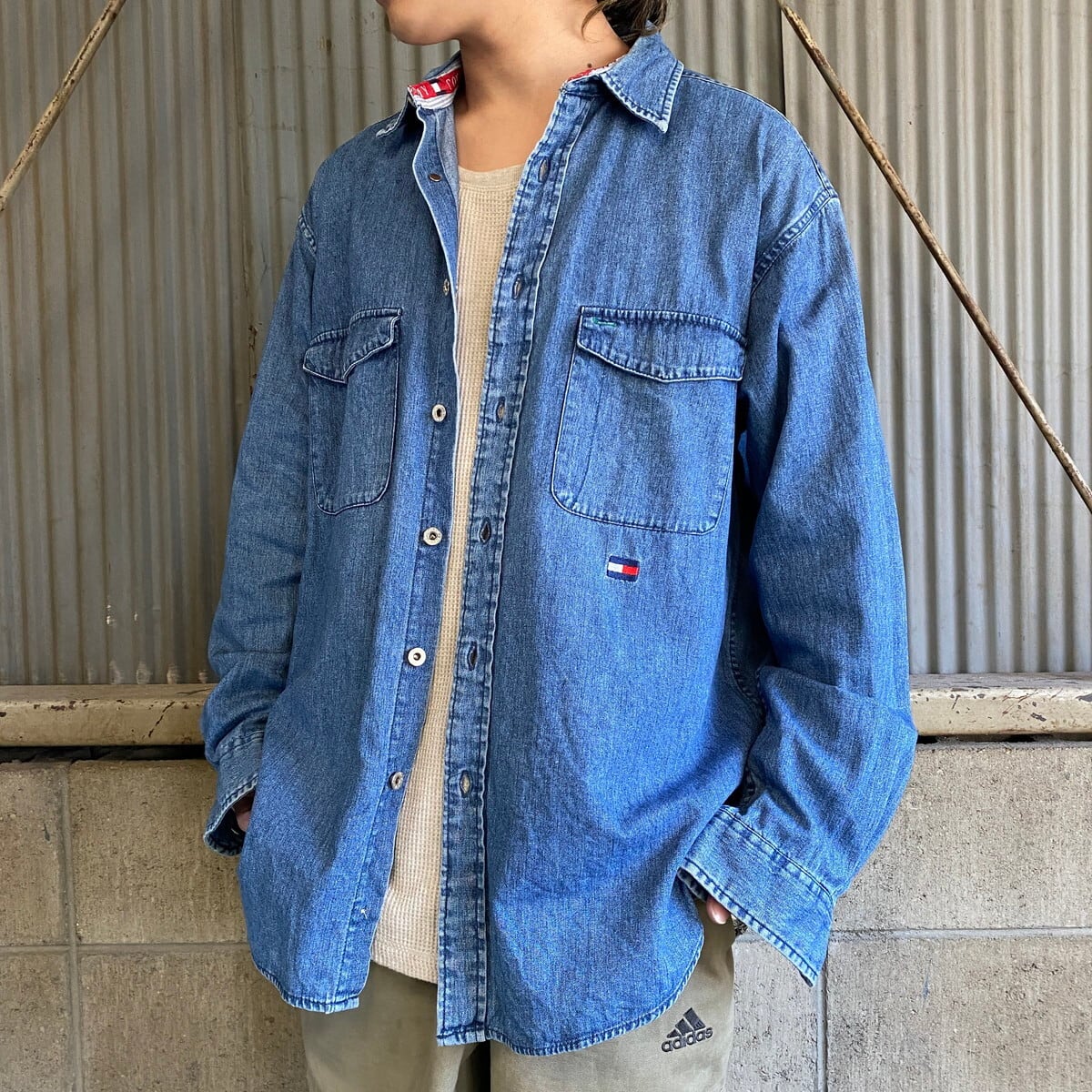 90年代 TOMMY JEANS トミージーンズ デニムシャツ メンズM 古着 TOMMY