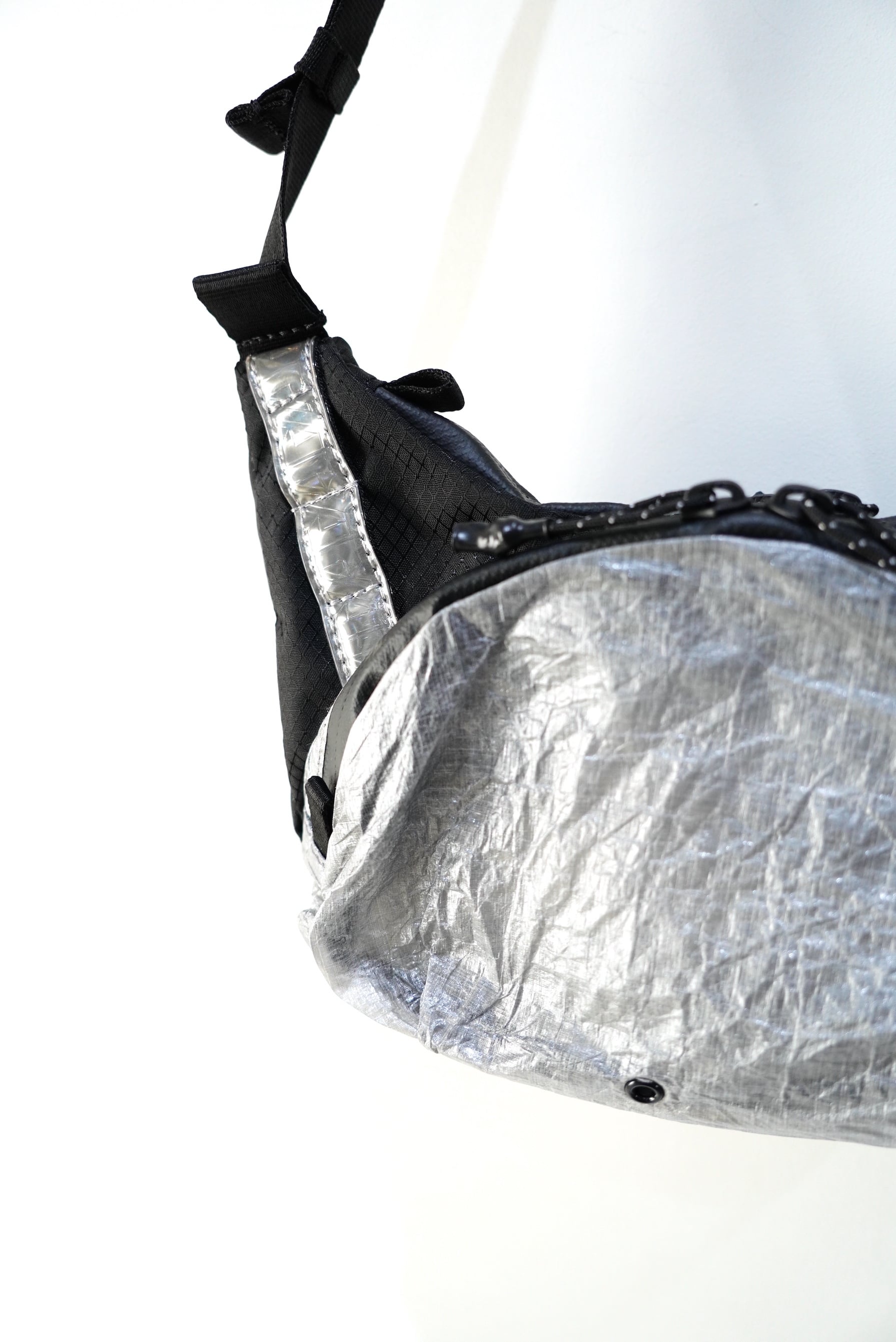 maastik / SLING BAG 2.6 1月中旬以降に再入荷予定 | POETRY