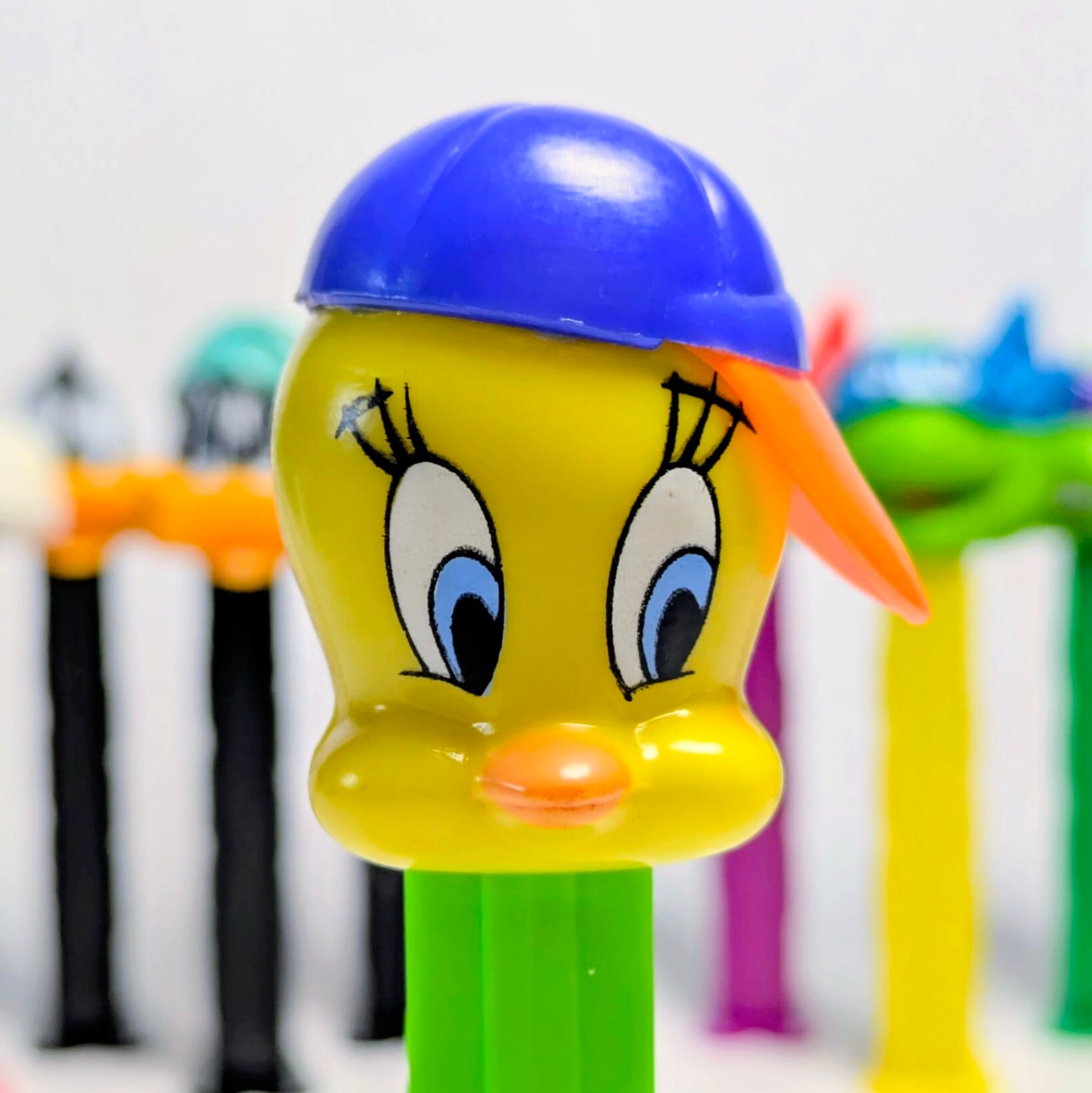 ☆ VINTAGE1998 ☆【 Looney Tunes ( ルーニー・テューンズ )  】『 トゥイーティー 野球帽・CAP 』PEZ / ペッツ CANDY&DISPENSER / ヨーロッパPEZ（ハンガリー） 〚アメリカン雑貨 アメトイ〛